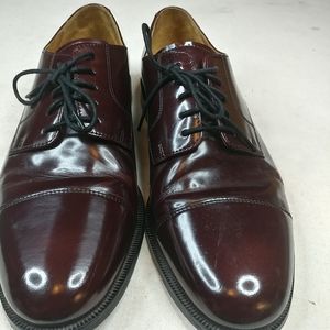 Cole Haan Cap Toe Oxford men 10.5 D Burgandy. Cond